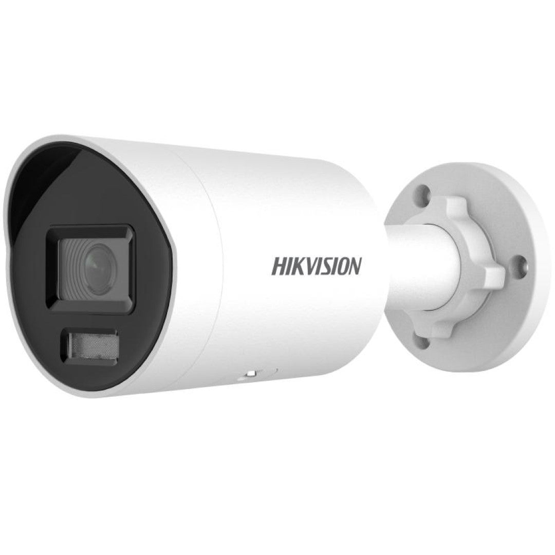 Witte Hikvision 8MP 4K bullet beveiligingscamera met AcuSense AI en ingebouwde microfoon voor buitenmontage.