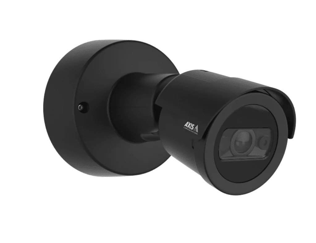 Zwarte Axis M2035-LE outdoor bullet camera met compact design en geïntegreerde lens voor buitenbeveiliging.