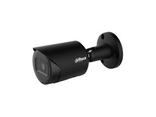 Zwarte Dahua WizSense 5MP bullet camera met vaste lens en wandmontagebeugel voor buitenbeveiliging.