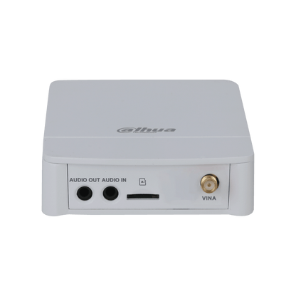 Witte Dahua IPC-HUM8441EP-E1 WizMind main unit met audio-in/uit, SD-kaartslot en VINA-aansluiting voor pinhole camera's.