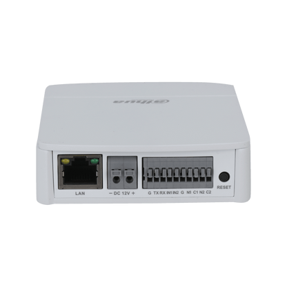 Witte Dahua IPC-HUM8441EP-E1 WizMind main unit met LAN, stroomaansluiting en diverse I/O-poorten.