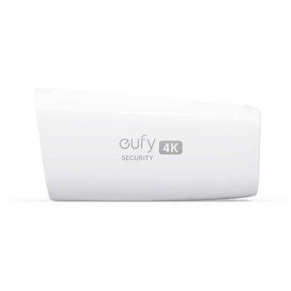 Witte EufyCam 3 beveiligingscamera met 4K-resolutie en strak, draadloos design voor buiten.