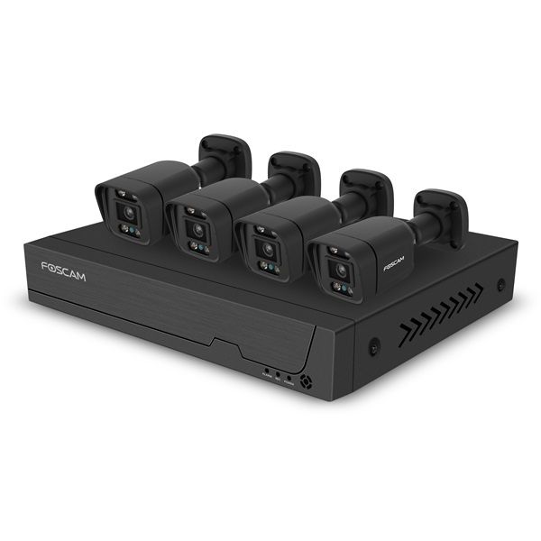Zwarte Foscam 4K PoE NVR-set met vier bullet camera's en 2TB harde schijf voor professionele camerabewaking.