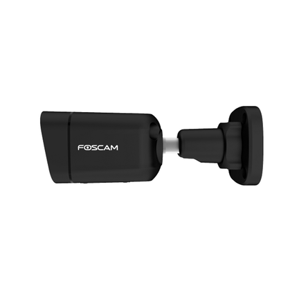 Zwarte Foscam V8EP 8MP PoE bullet beveiligingscamera met spotlight en verstelbare muurbeugel.