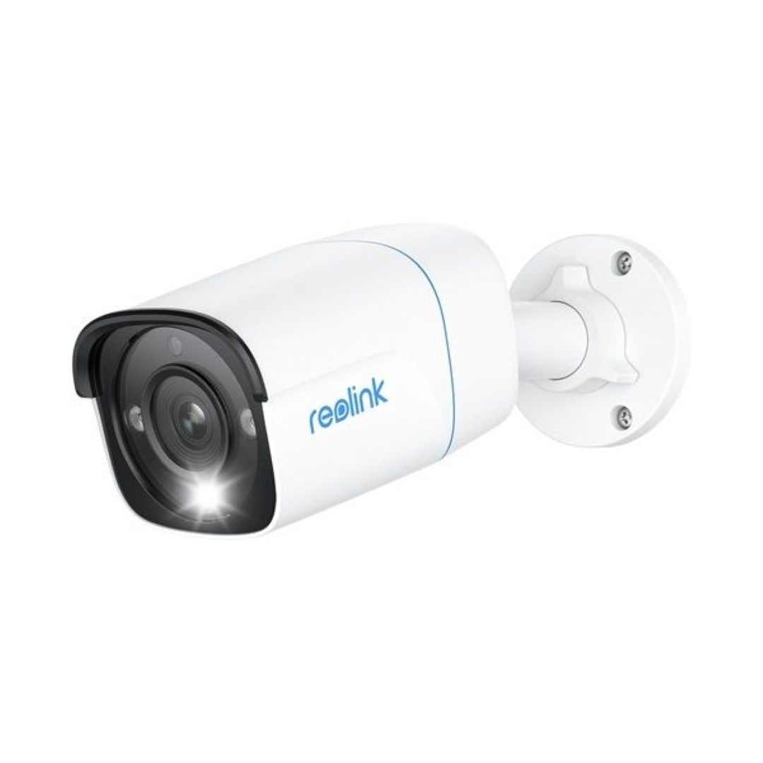 Witte Reolink 8MP PoE bullet camera met zwarte lens, geïntegreerde schijnwerper en wandmontagebeugel.